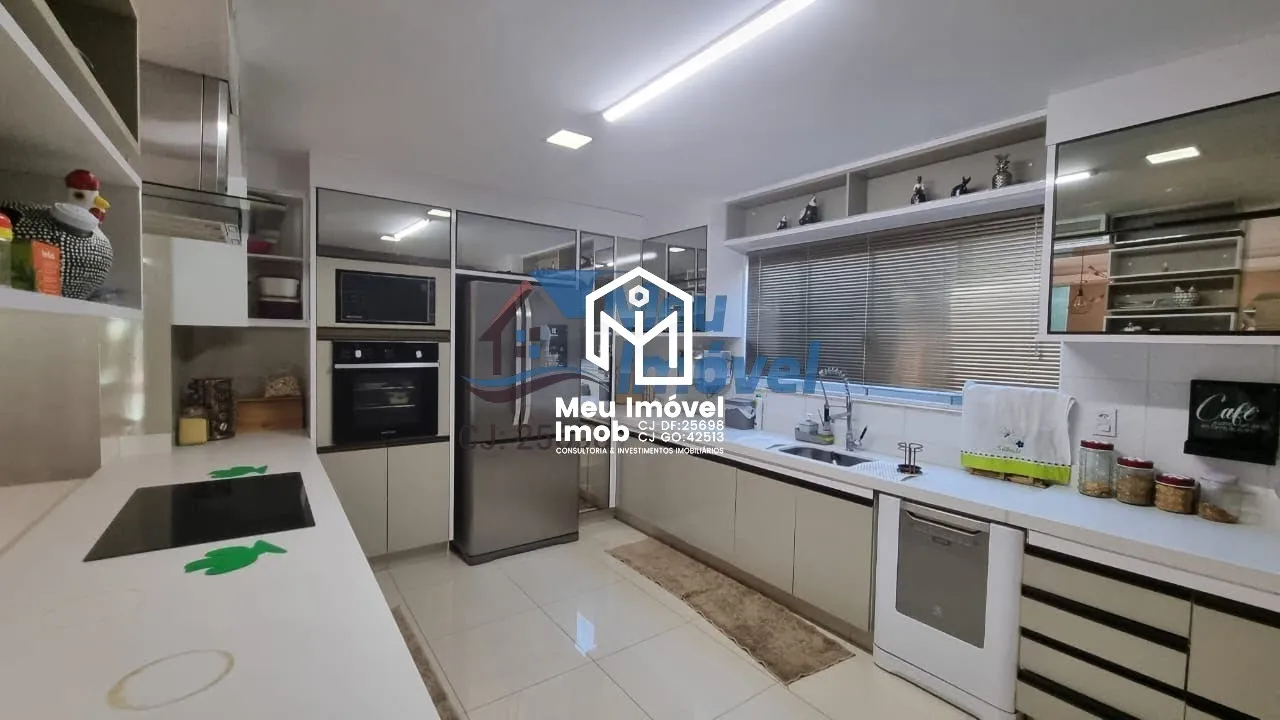 Imagem Casa 5 Quartos 2 Suítes 4 Vagas 370m² Vicente Pires
