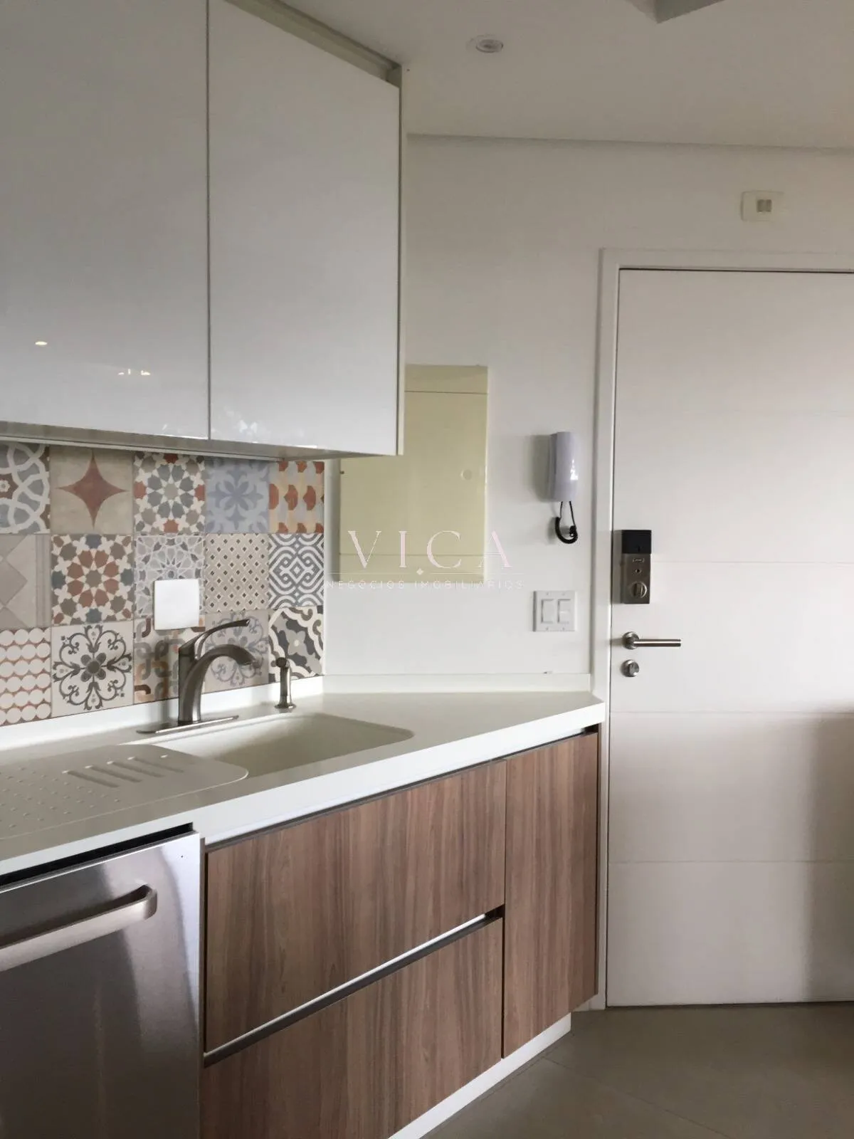 Imagem Alphama Alphaville|127m² Alto Padrão, decorado, mobiliado$ 10.000 aluguel
