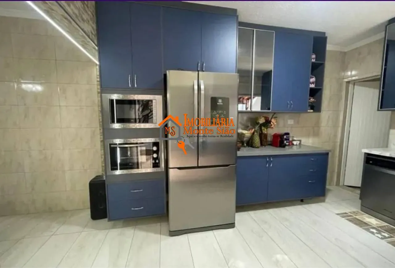 Imagem Sobrado com 3 dormitórios à venda, 302 m² por R$ 1.802.000,00 - Jardim Adriana - Guarulhos/SP