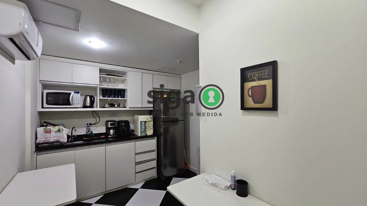 Imagem Conjunto Comercial Mobiliado de 150m² com 4 Vagas na Vila Olímpia.