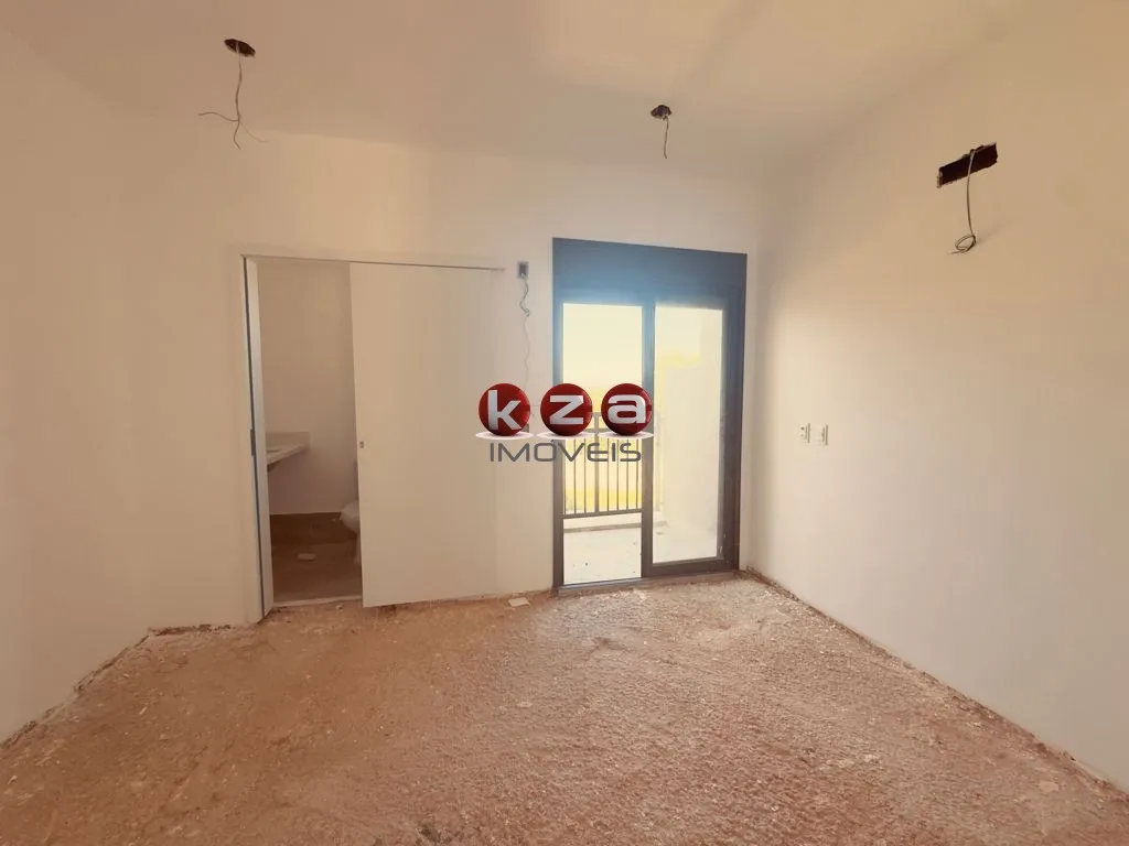 Imagem Casa a venda no Condomínio Villa Arte 28 em Vinhedo-SP: 3 suítes, 2 salas e 140m² de área e 268 de terreno!