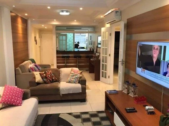Imagem Apartamento no Centro de São Vicente pertinho da Praia do Gonzaguinha, frente com varanda, 3 dorms (1Suite) e 1 vaga.