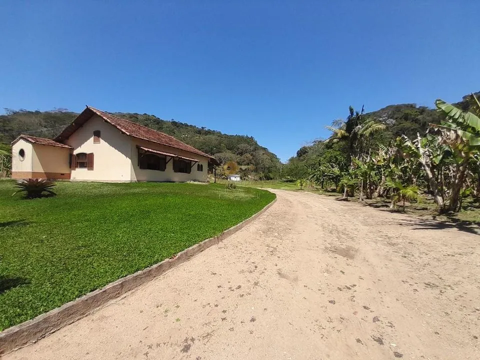 Sítio para Venda em Teresópolis / RJ em Estrada Santa Rita