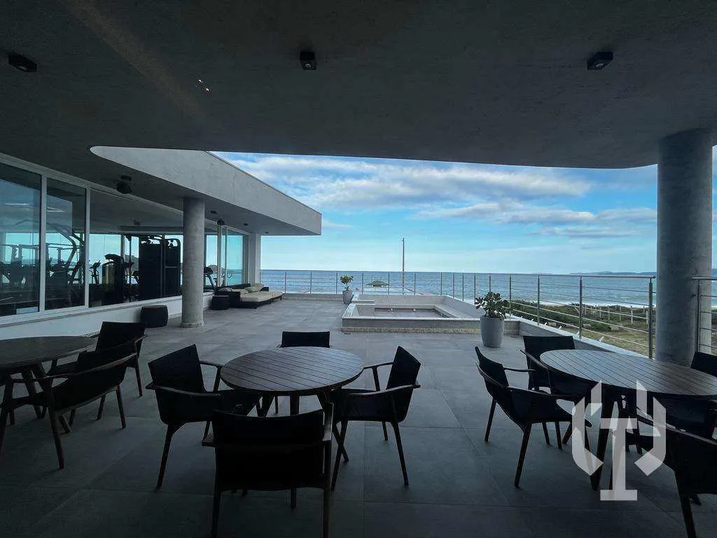 Imagem Casa de condomínio à venda, no VIVENDAS DO ATLÂNTICO, em Balneário Camboriú, Praia do Estaleiro, com 4 quartos, 650m2