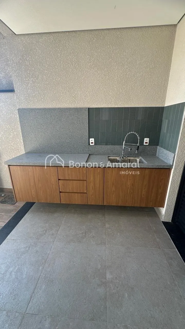 Imagem Casa Térrea no Terras da Estância com acabamento diferenciado - 3 suítes e piscina