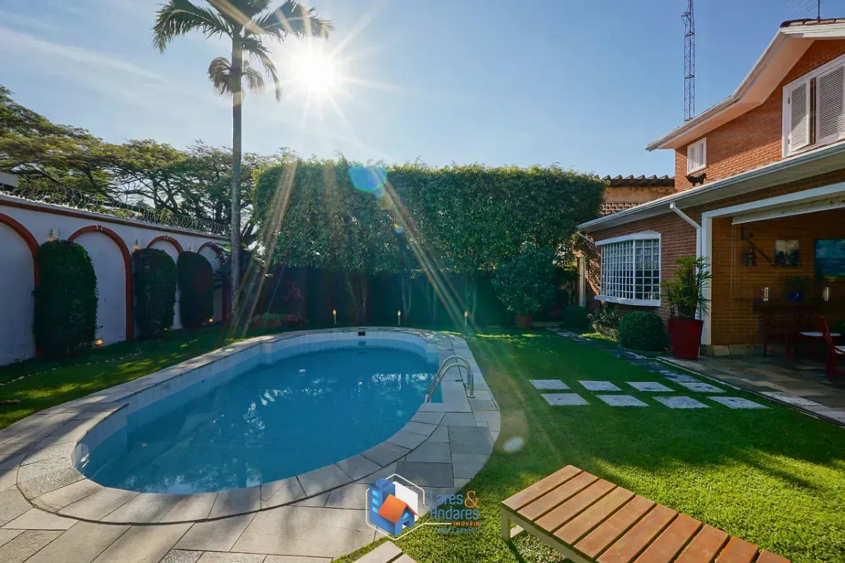 Imagem Casa para venda em Jardim Leonor com 3 quartos, sendo 3 suítes, 340m²
