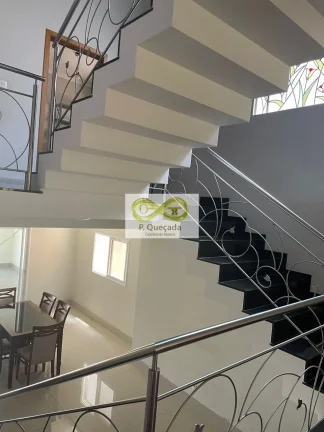 Imagem Venha conhecer essa incrível casa, perfeita para a sua família!