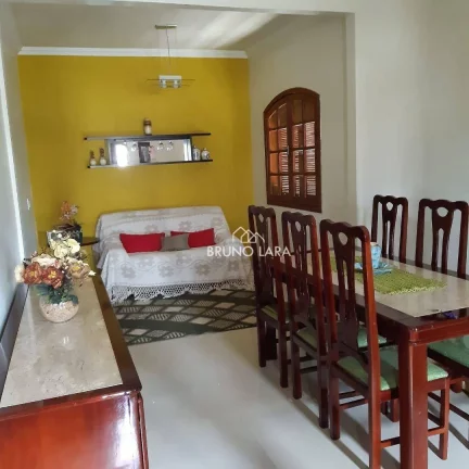 Imagem Casa com 4 dormitórios à venda, 250 m² por R$ 750.000,00 - Jardim das Roseiras - Igarapé/MG