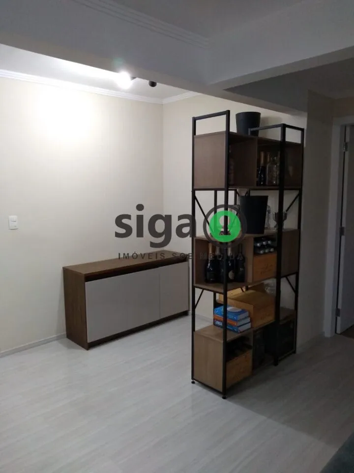 Imagem VENDE Apartamento em Moema com 2 suítes e duas Vagas
