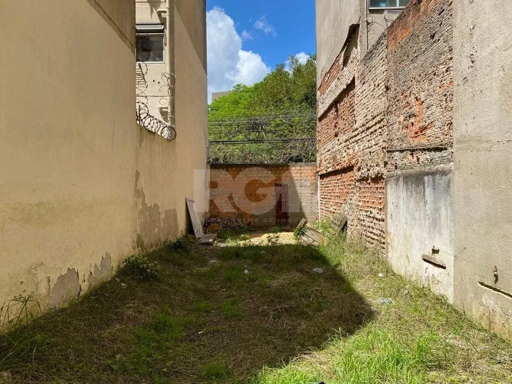 Imagem Terreno com projeto aprovado para construção de prédio no Centro Histórico