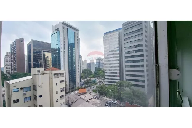 Imagem Sala comercial com 57,35m² e uma vaga no Itaim Bibi
