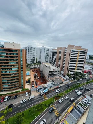 Imagem A 5ª Avenida Imóveis selecionou essa exclusiva unidade no Mansão Bellagio no cobiçado Alphaville Salvador 1: 4 suítes c/ 203,00m² andar alto 4 vagas