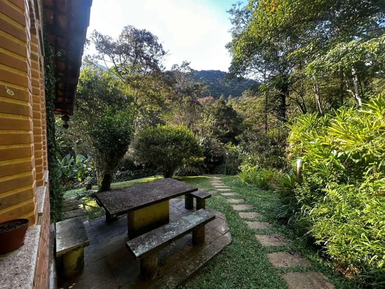Imagem Casa para Venda em Petrópolis / RJ no bairro Fazenda Inglesa