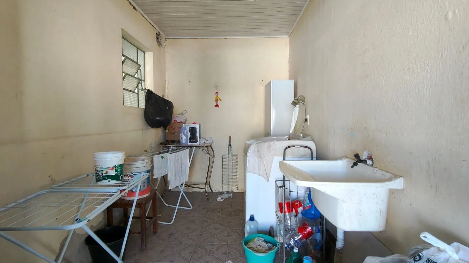Imagem Casa com Terreno Grande com ótima Localização