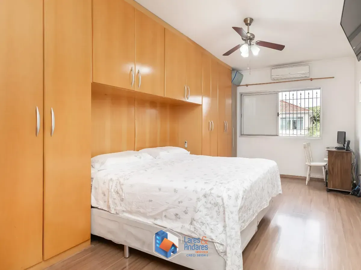 Imagem Casa para venda em Vila Santa Maria com 3 quartos, sendo 1 suíte, 210m²