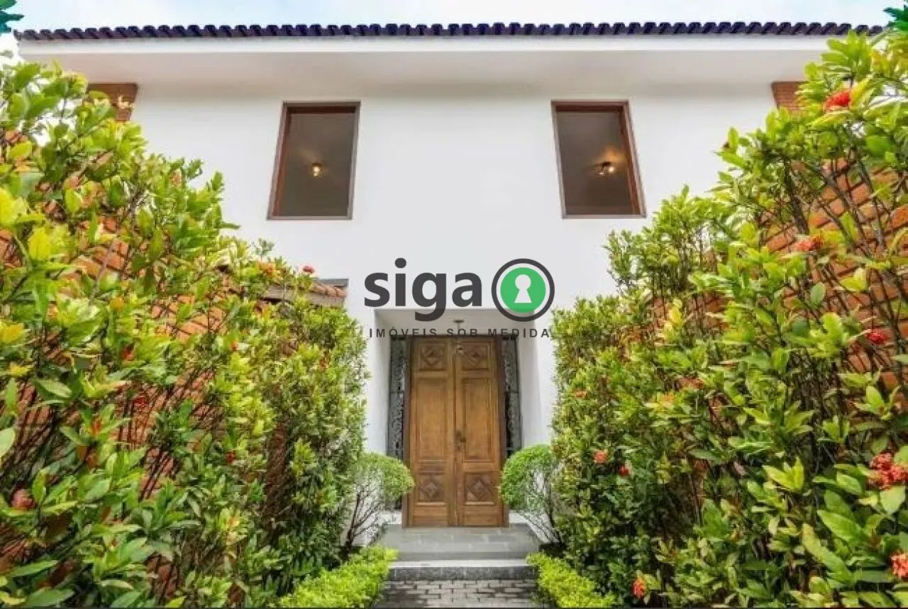 Imagem Casa Alto Padrão no Real Parque de 4 Quartos com 8 Vagas - 450m² à Venda.