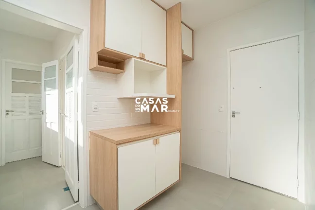 Imagem Imperdível! Apartamento à venda na Barra da Tijúca, Rio de Janeiro-RJ: 4 quartos, 1 suíte, 4 banheiros, 1 vaga, 130m².