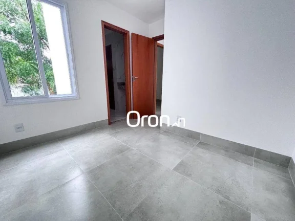 Imagem Sobrado com 3 dormitórios à venda, 96 m² por R$ 598.000,00 - Vila Maria Luiza - Goiânia/GO