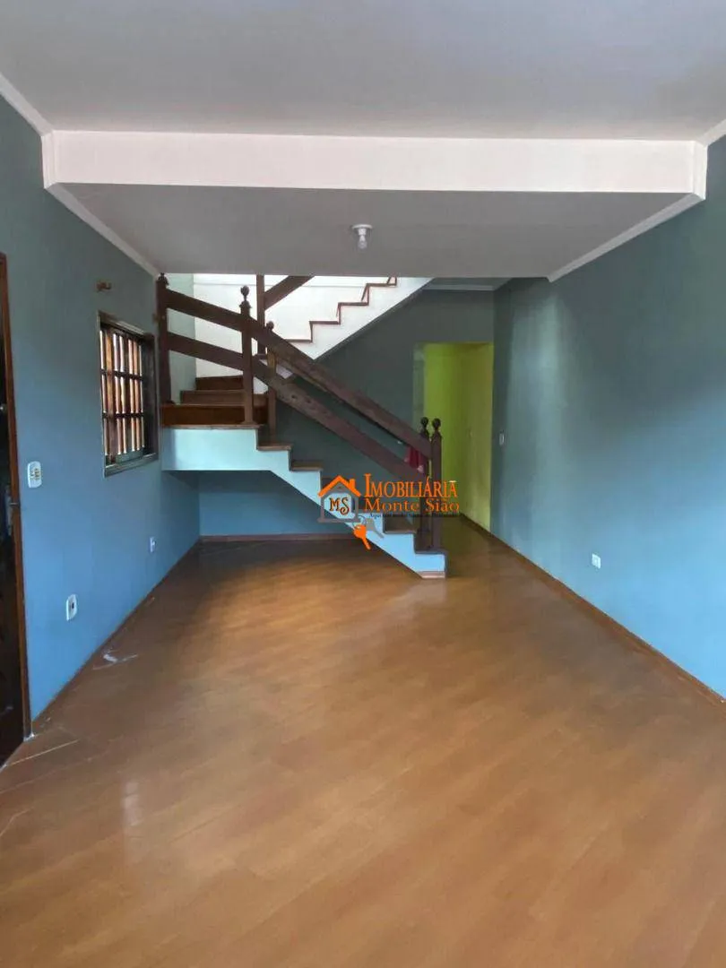Imagem Sobrado com 3 dormitórios à venda, 284 m² por R$ 750.000,00 - Jardim Santa Mena - Guarulhos/SP