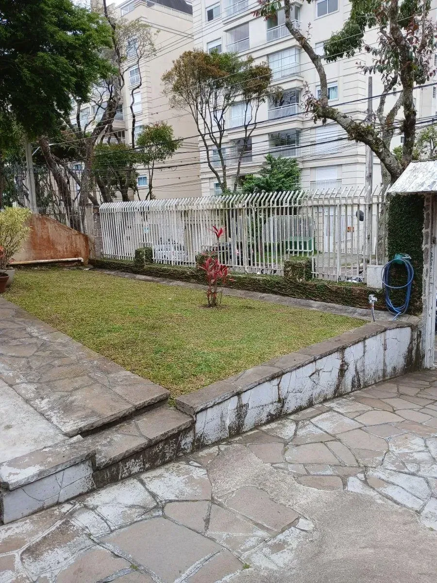 Imagem Casa com 4 Quartos à Venda, 276 m² em Juvevê - Curitiba