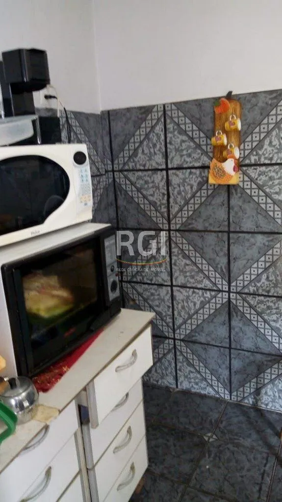 Imagem Casa para Venda - 65m², 3 dormitórios, 3 vagas - São José