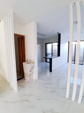 Imagem Sobrado à venda em excelente localização da zona leste, apenas 5 minutos do Metrô Patriarca!!