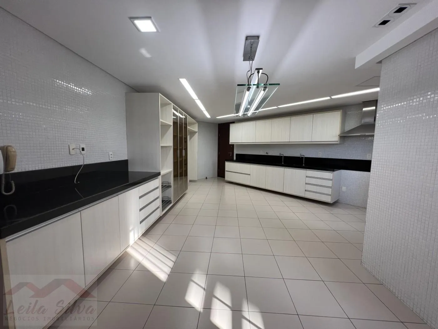 Imagem Apartamento de Alto Padrão 346m² à Venda no Edificio Grand Mond, bairro Jóquei | Teresina PI