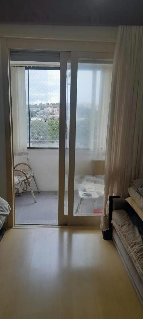 Imagem Apartamento de 3 quartos e 1 vaga de garagem escriturada no bairro Camaquã POA
