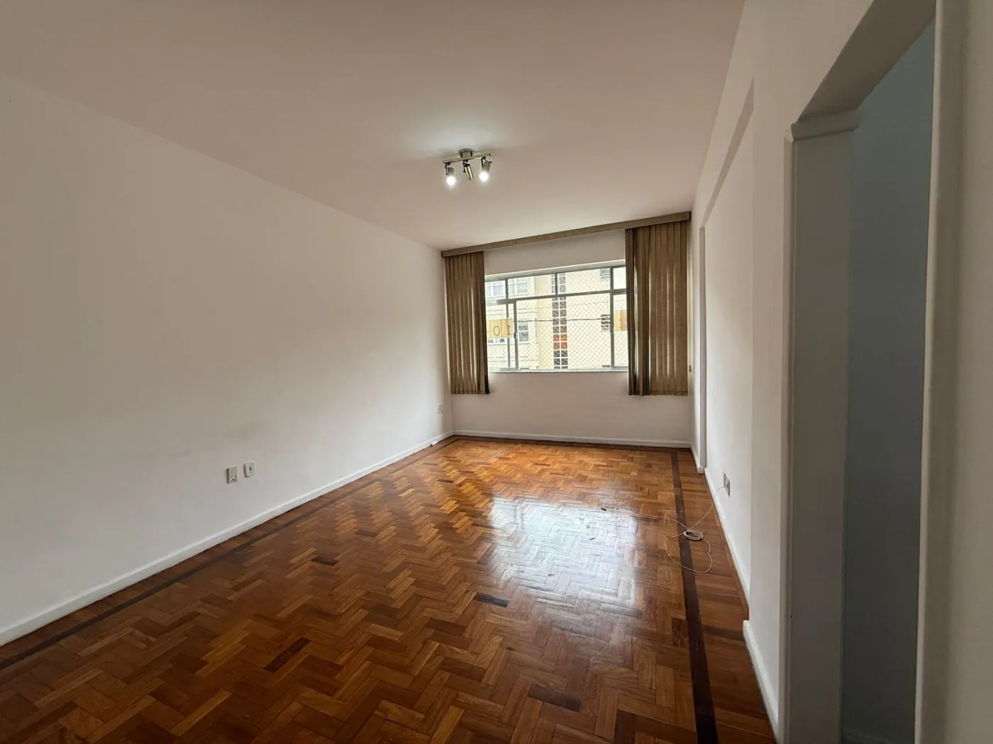 Foto do imóvel Apartamento para Venda em Petrópolis / RJ em Rua Doutor Moreira da Fonseca