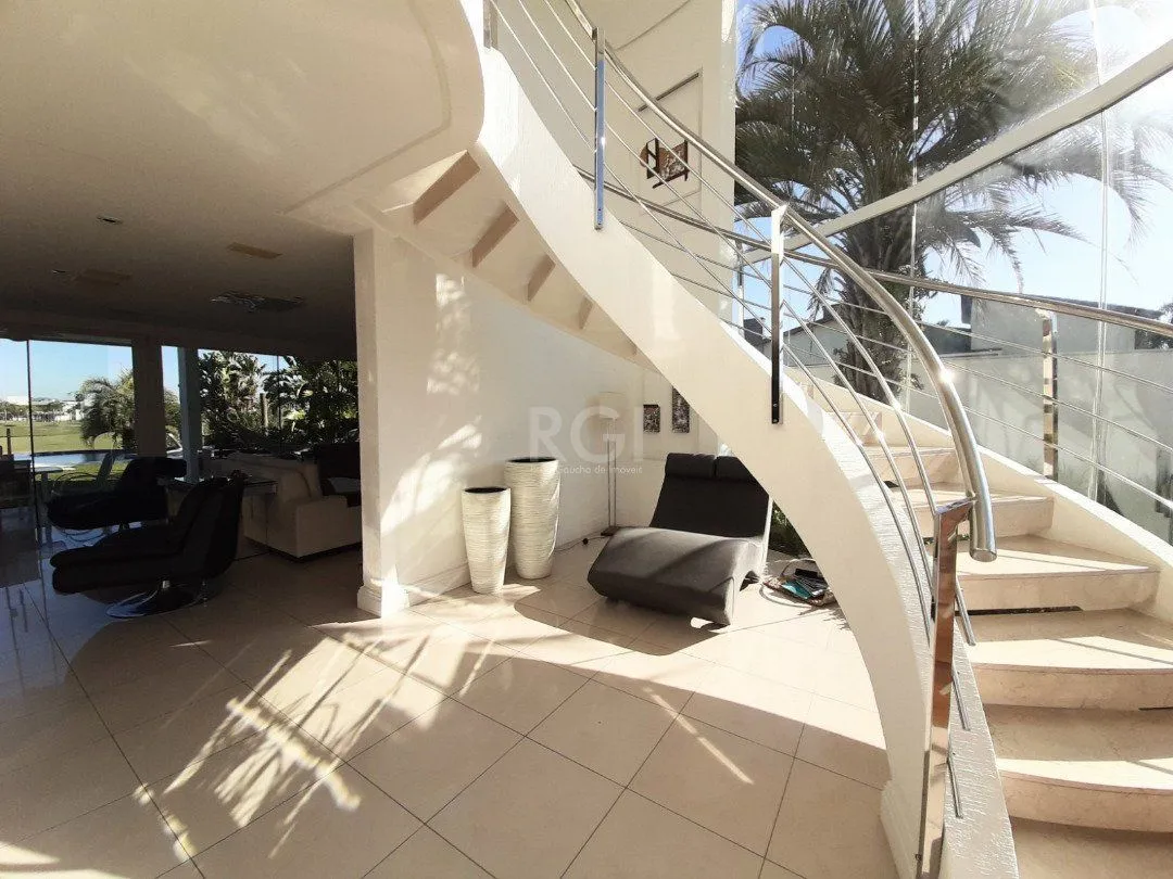 Imagem Casa Condominio para Venda - 470m², 4 dormitórios, sendo 3 suites, 3 vagas - Terra Ville