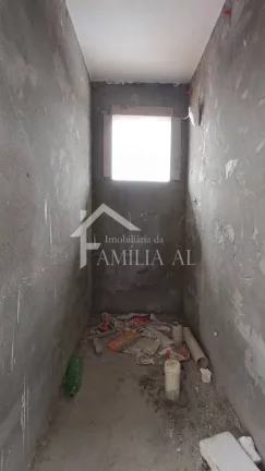 Imagem GEMINADO DE ESQUINA COM 110M² NO PARANAGUAMIRIM