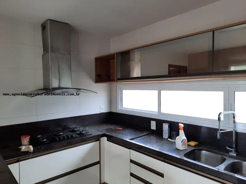 Imagem Casa em Condomínio para Venda em Parnamirim, Pium, 5 dormitórios, 4 suítes, 5 banheiros, 4 vagas