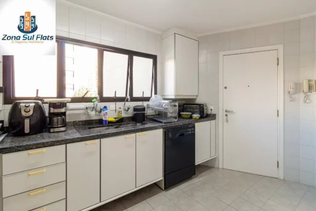 Imagem Excelente Apartamento à Venda Na Vila Mariana Com 3 Dormitórios Sendo 1 Suíte e 2 Vagas