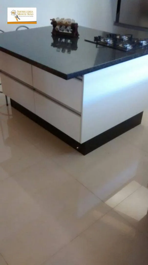 Imagem Sobrado com 2 dormitórios à venda, 134 m² por R$ 760.000,00 - Jardim Santa Emilia - Guarulhos/SP