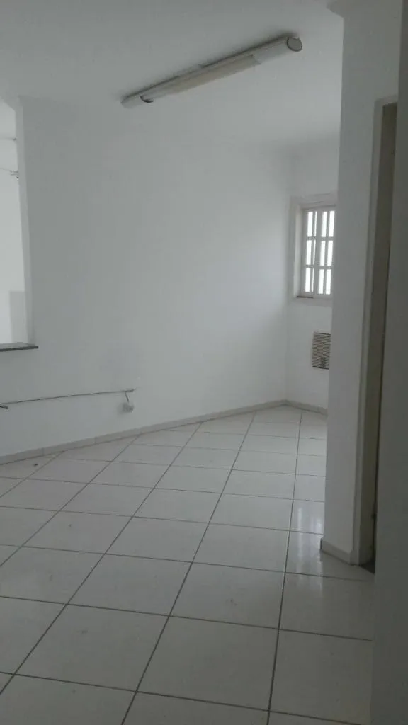 Imagem Casa à venda 2 Quartos, 2 Suites, 4 Vagas, 75M², Loteamento Residencial Andrade, Pindamonhangaba - SP