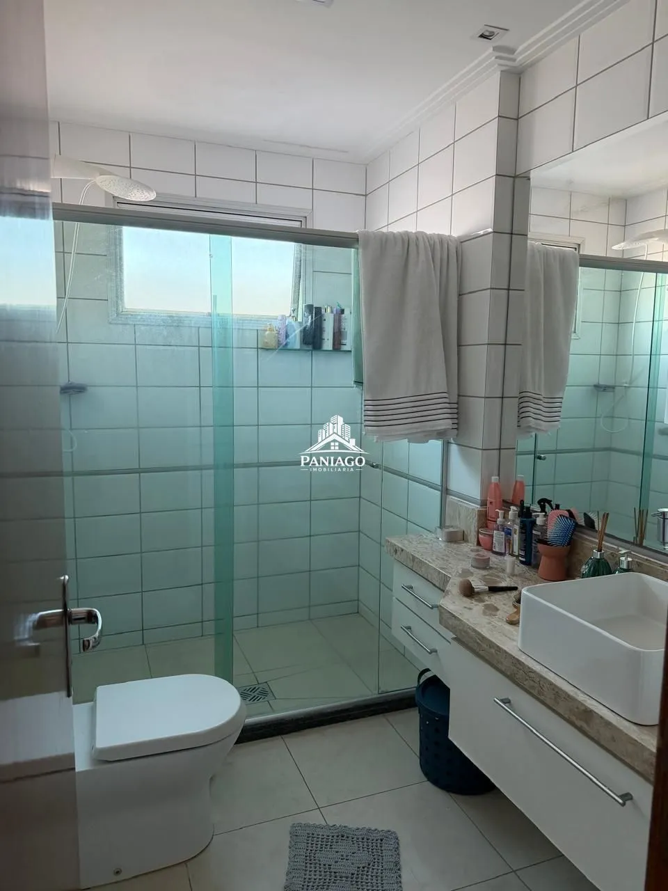 Imagem APARTAMENTO SEMIMOBILIADO À VENDA - EDIFÍCIO CECÍLIA MEIRELES