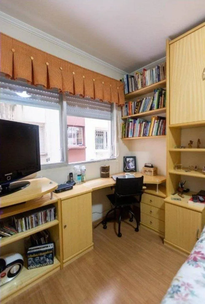 Imagem Apartamento na Cidade Baixa de 1 dormitório e vaga