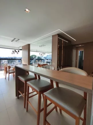 Imagem Apartamento Decorado com 111m² privativos com 2 vagas