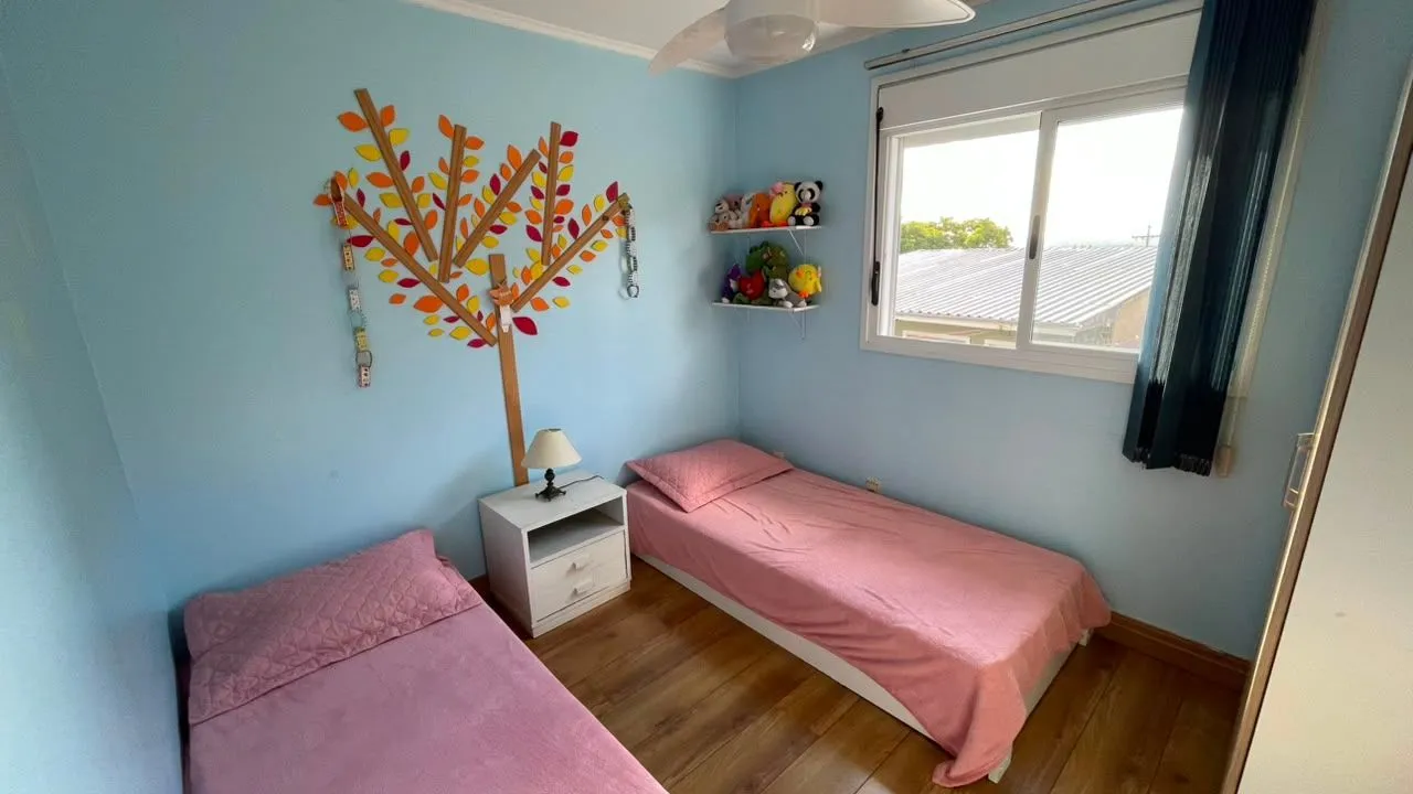 Imagem Casa 4 dorms com energia solar em condomínio