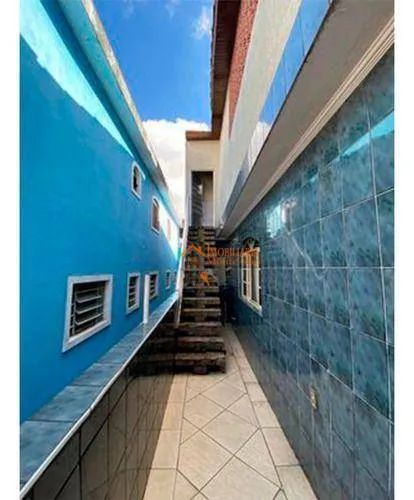 Imagem Sobrado com 4 dormitórios à venda por R$ 730.000,00 - Cidade Martins - Guarulhos/SP