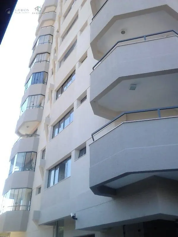 Foto do imóvel Apartamento à venda 1 Suite, 2 Vagas, Centro, Pindamonhangaba - SP | Edifício Viena