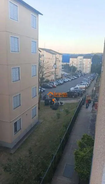Imagem Apartamento com 2 dormitórios à venda, 52 m² por R$ 162.000,00 - Pimentas - Guarulhos/SP