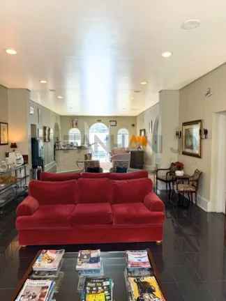 Imagem Casa Comercial para Locação em Jardim América, São Paulo-SP: 6 salas, 6 banheiros, 20 vagas de garagem, 663m².