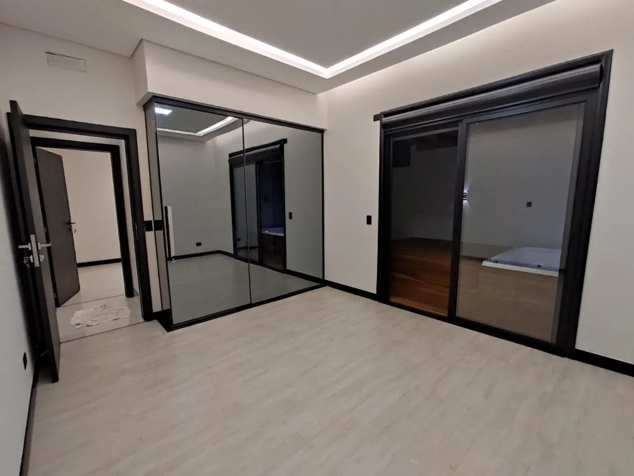 Imagem Casa 240m Umuarama-PR 150