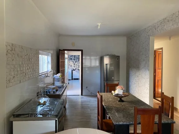 Imagem LINDA CASA COM 3 QUARTOS E 1 SUÍTE A VENDA COM PISCINA NA PRAIA DO MORRO GUARAPARI-ES