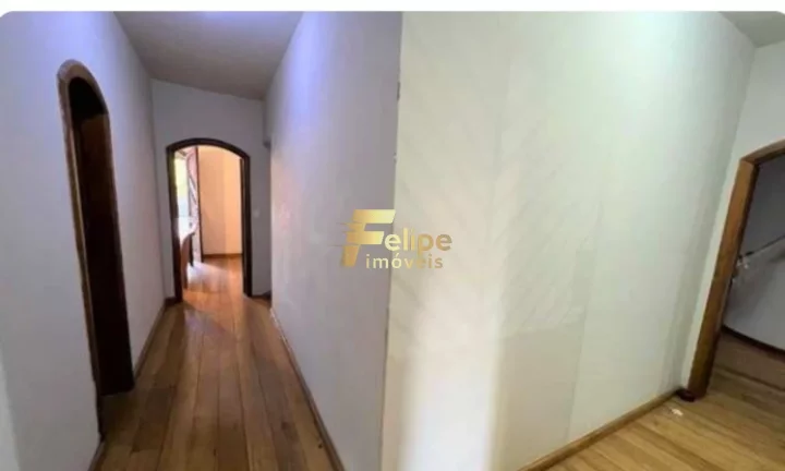 Imagem NÃO PERCA TEMPO E VENHA CONHECER ESTA LINDA E ENORME CASA DE 02 PAVIMENTOS NA ENSEADA DO SUÁ EM VITÓRIA/ES!