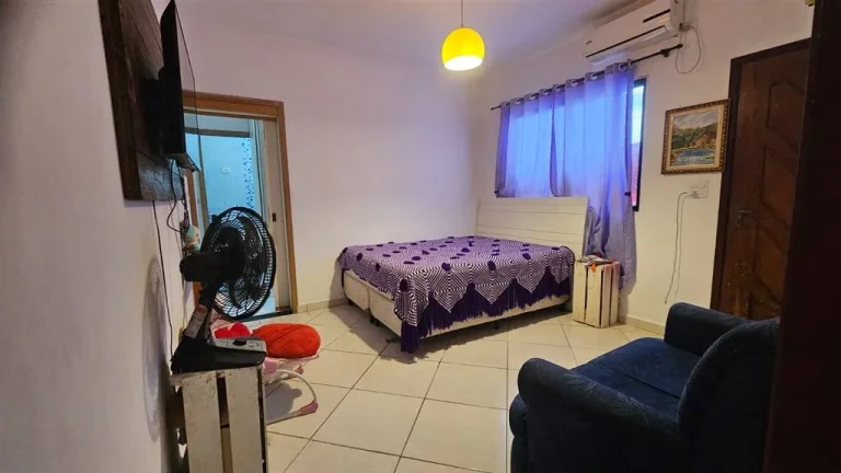 Imagem CASA COM 136 m² - MIRIM - PRAIA GRANDE SP