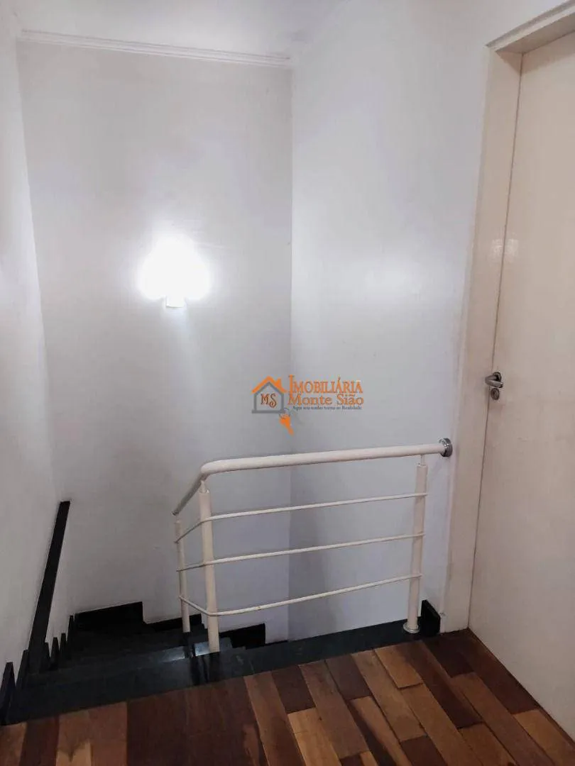 Imagem Sobrado com 2 dormitórios à venda, 67 m² por R$ 350.000,00 - Cidade Soberana - Guarulhos/SP
