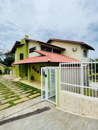 Imagem Casa para Venda em Concórdia, Centro, 5 dormitórios, 2 suítes, 1 banheiro