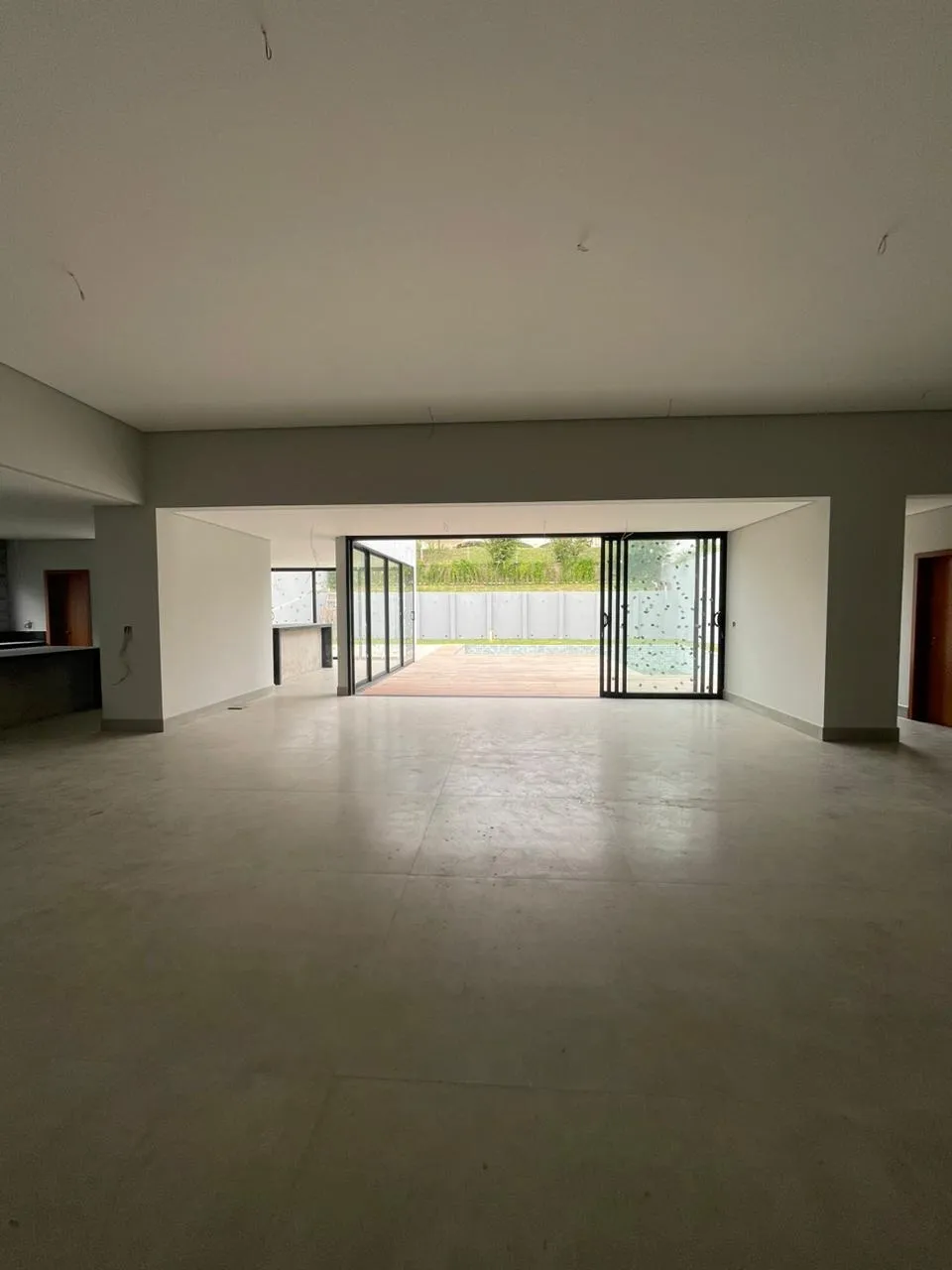 Imagem Magnífica Residência Assobradada no Condomínio Reserva Fazenda Imperial